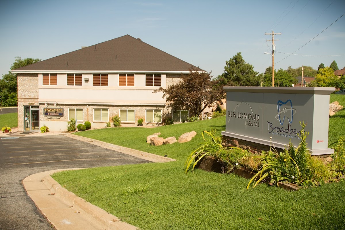 Ben Lomond Dental: Larson Wade E DDS