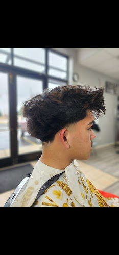 ACE OF KINGS BARBERSHOP