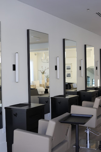 Amavi Salon and Suites