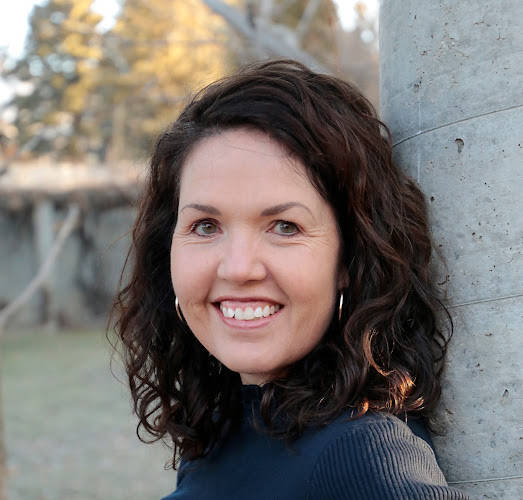 Brooke Oniki Life Coaching