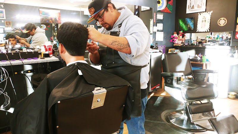 Cesar's Royal Lounge Barbershop