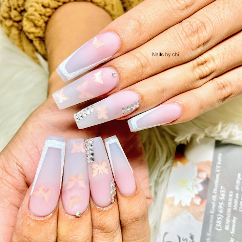 CHI Nails