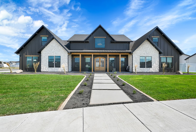 Crescent Ridge Construction