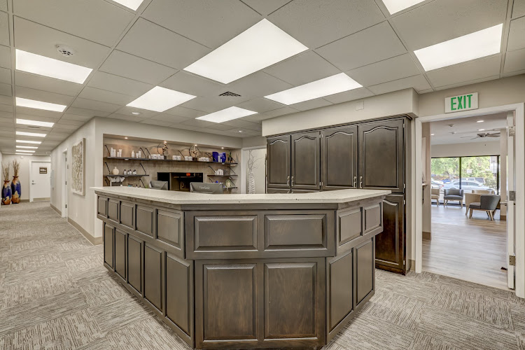 Desert Sands Aesthetics and Laser