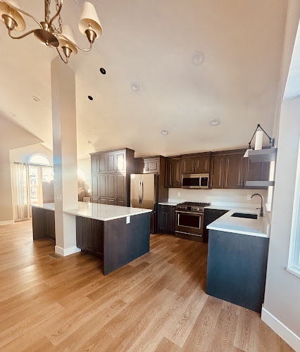 Elevated Kitchen & Bath