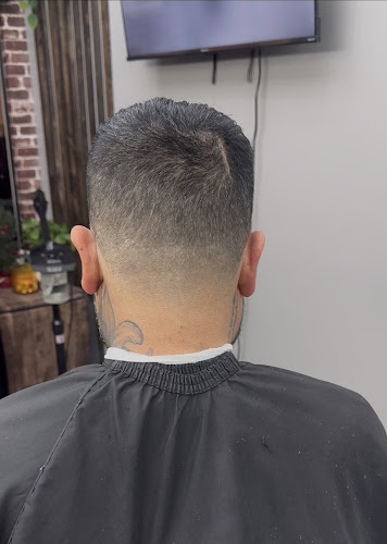 Fresh Ones Barber Studio