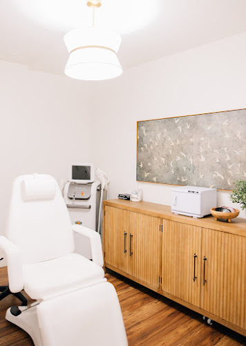 Golden Oak Aesthetic Lounge