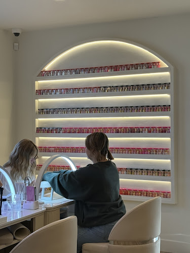 Hidden Gem Nails and Spa