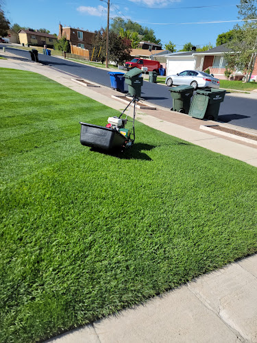 Howard&family lawn services LLC