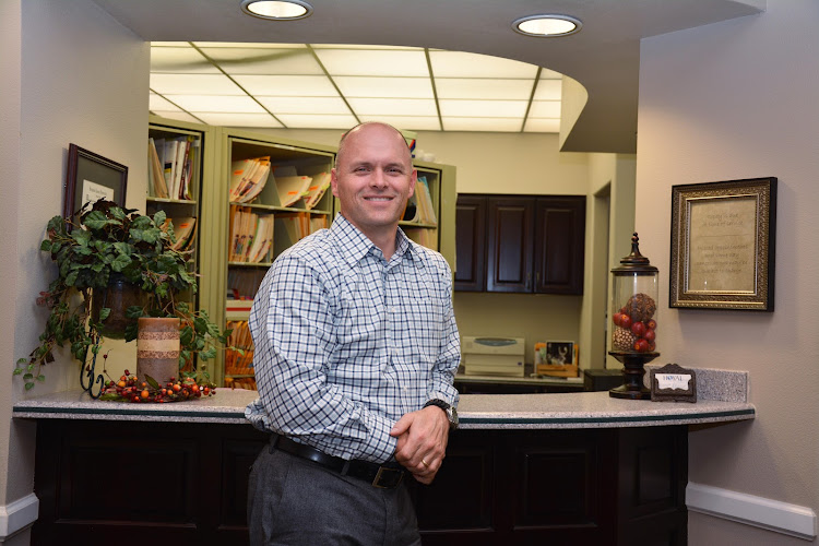 Hoyal Podiatry: James I Hoyal DPM