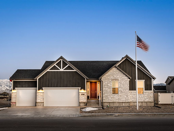 Ivory Homes - Hidden Oaks Collection