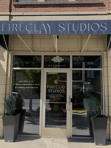 Jenny DLR hair studio