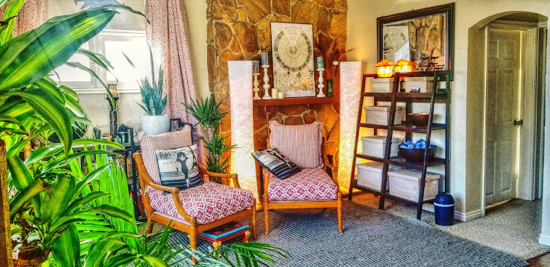 Logan Lymphatic Therapy & Massage