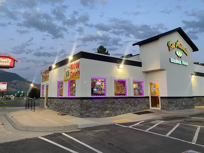 Los Aribertos Mexican Food