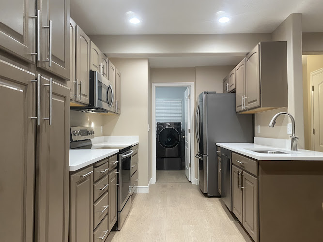 Mammoth Construction LLC