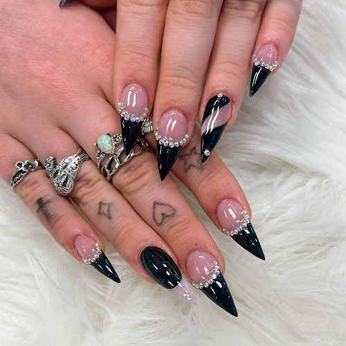 Modern Nails And Spa - Best nails salon Lehi