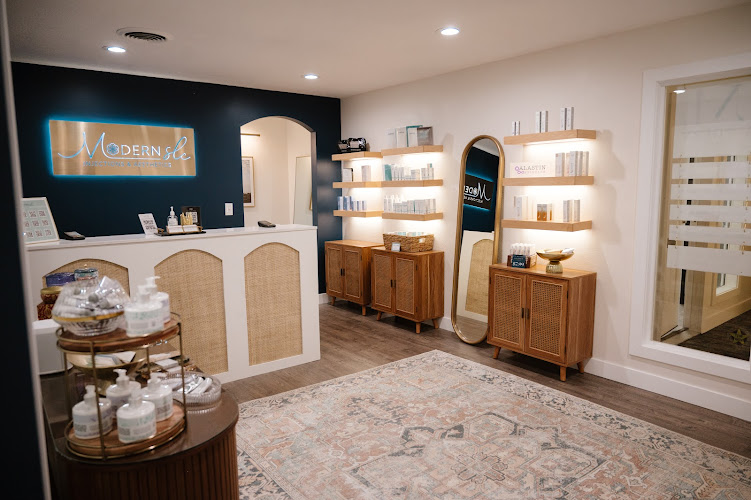 Modern SLC Injections & Aesthetics