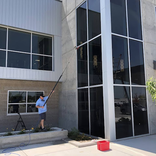 Outshine Window Cleaning Pros
