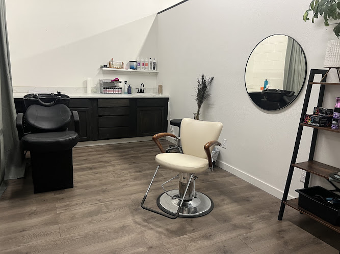 Pure Essence Beauty salon