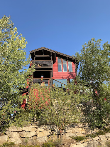 Red House Wellness LLC