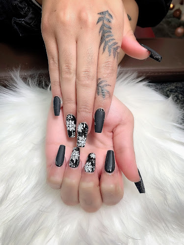 Snowflake Nails & Spa
