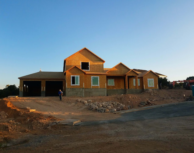 Summit Building Construction