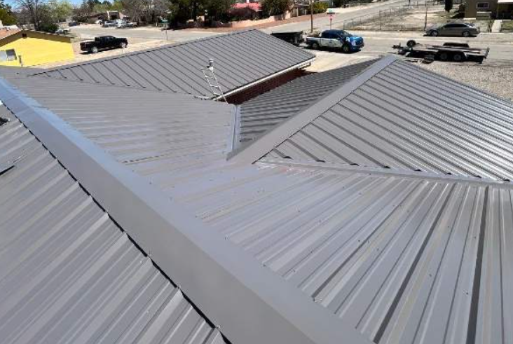 Summit Metal Roofing Contractors