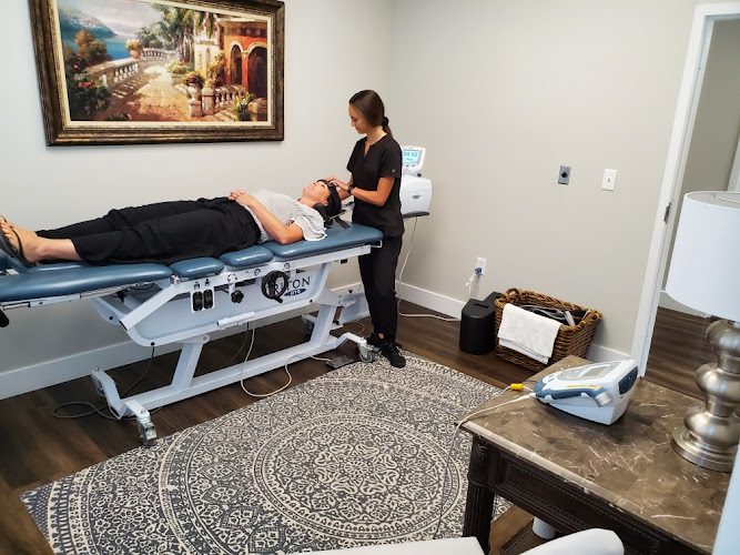 Syracuse Chiropractic & Health Center: Dr. Tyler Elmore