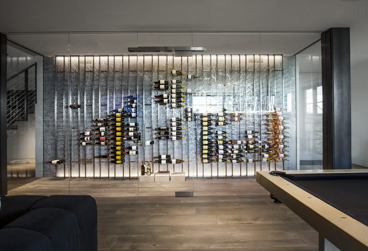 Tanner Glass & Hardware