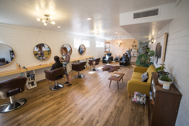 The Desert Lounge Salon