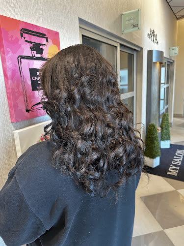 The Green Room Salon