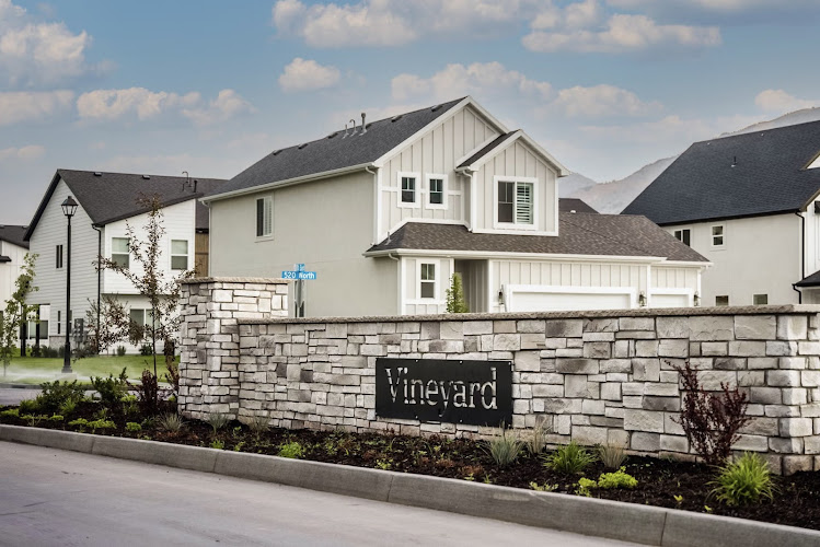 Vineyard by Visionary Homes