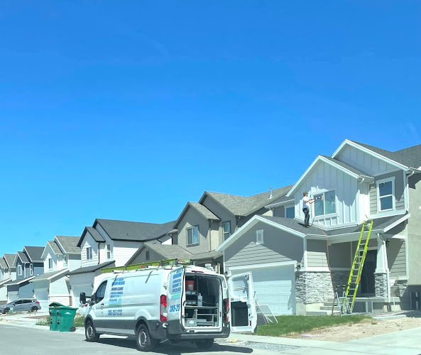 Zacks Window Washing