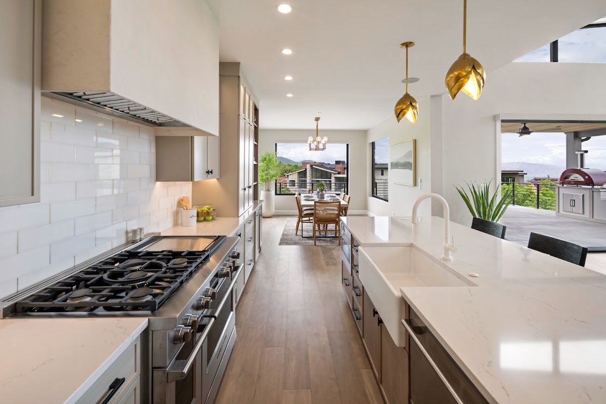 Summit Construction Services LLC